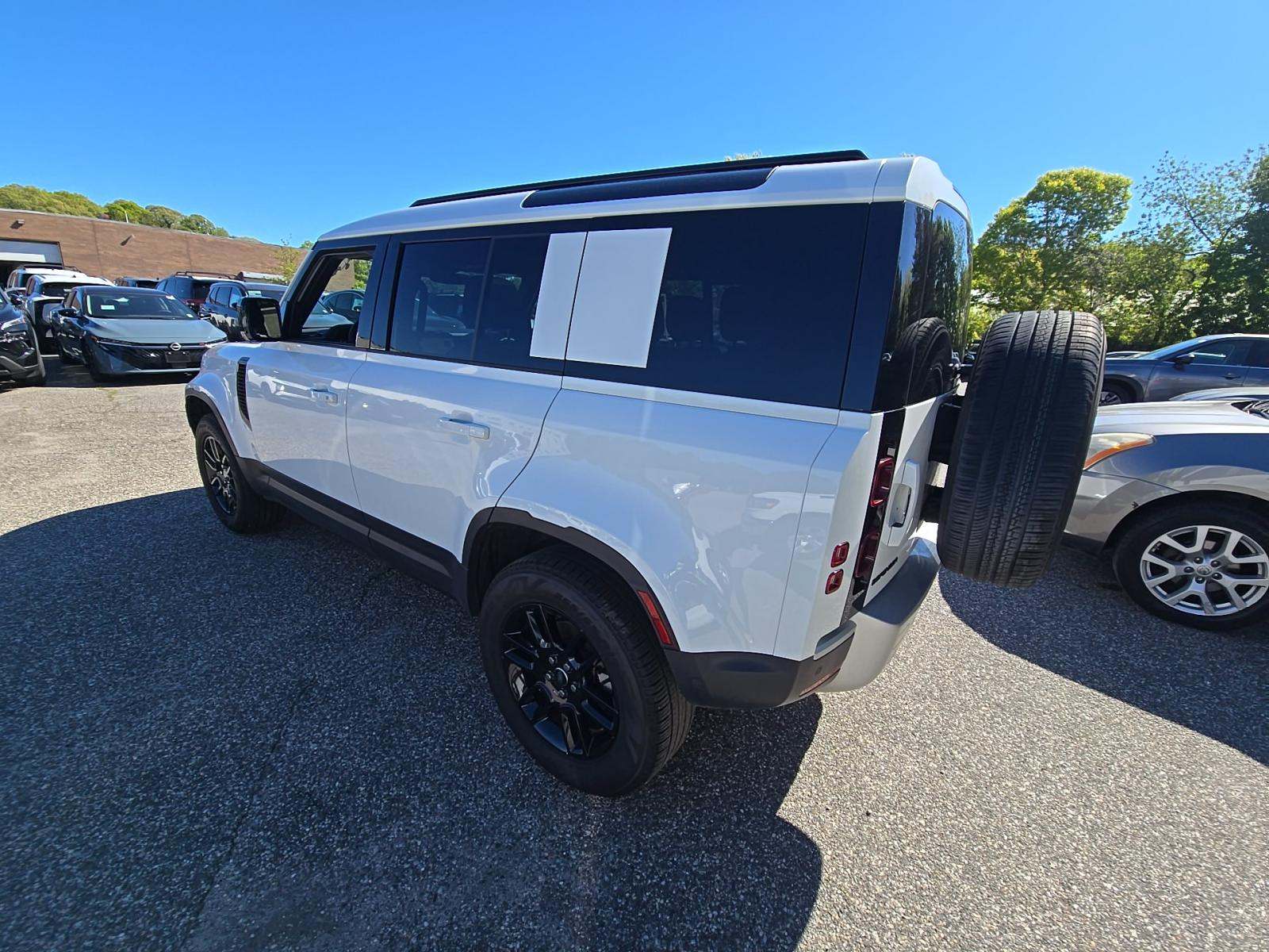 2025 Land Rover Defender 110 S AWD