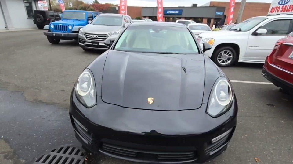 2015 Porsche Panamera Turbo