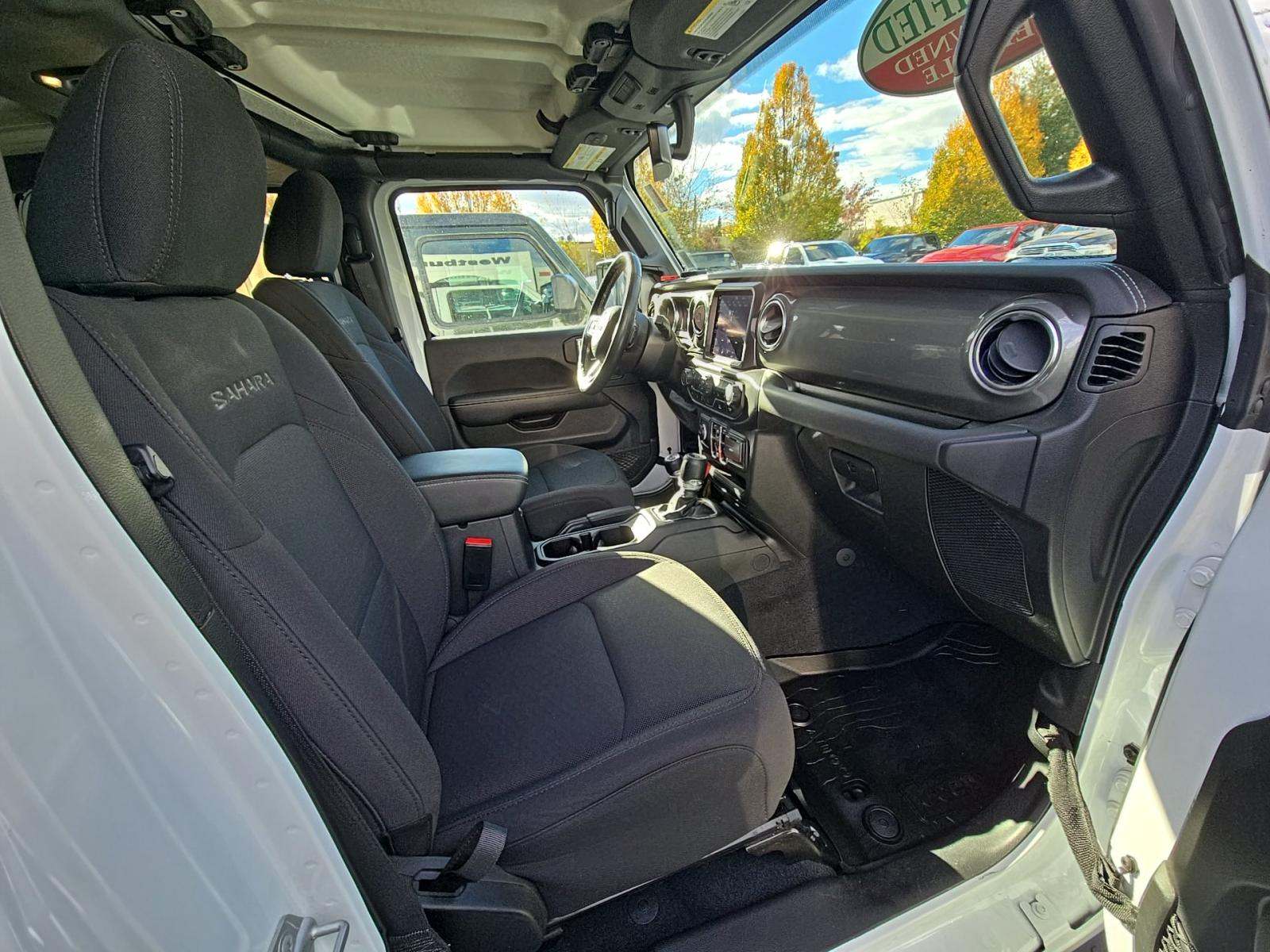 2022 Jeep Wrangler Unlimited Sahara AWD