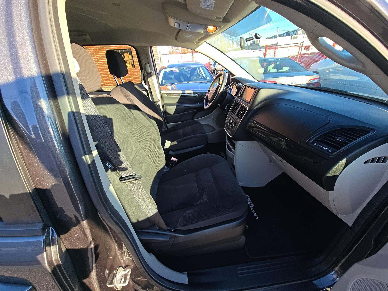 2018 Dodge Grand Caravan SE FWD