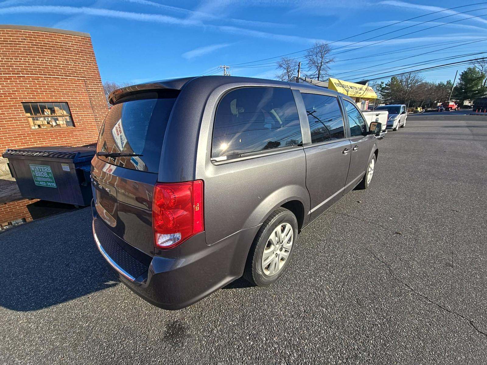 2018 Dodge Grand Caravan SE FWD