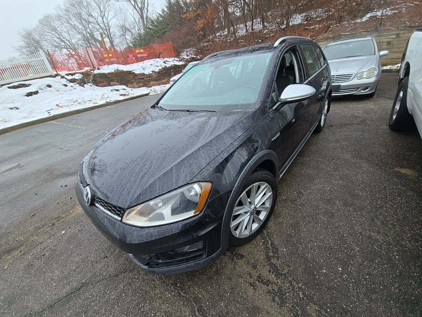 2017 Volkswagen Golf Alltrack 1.8T S AWD