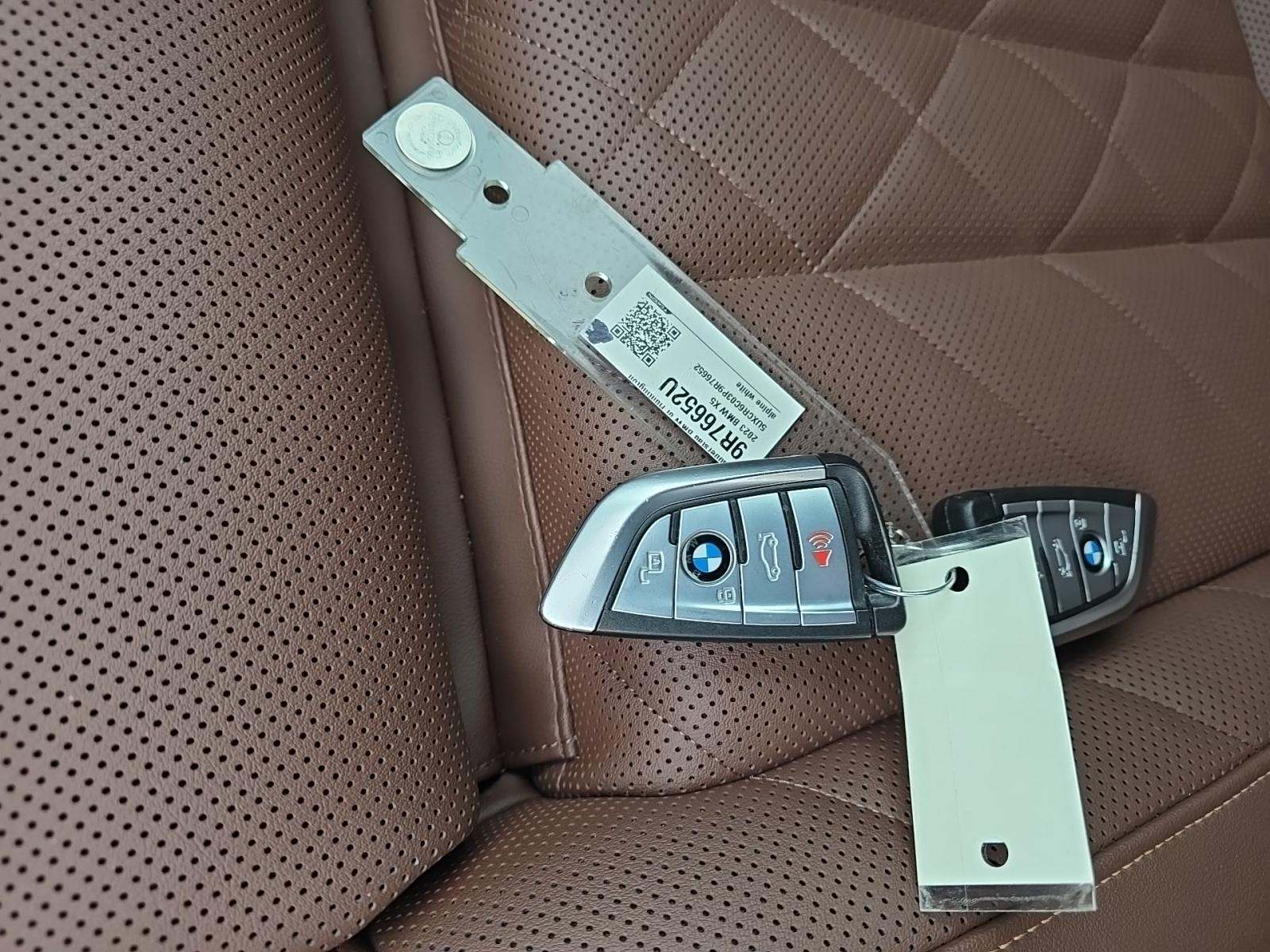 2023 BMW X5 xDrive40i AWD