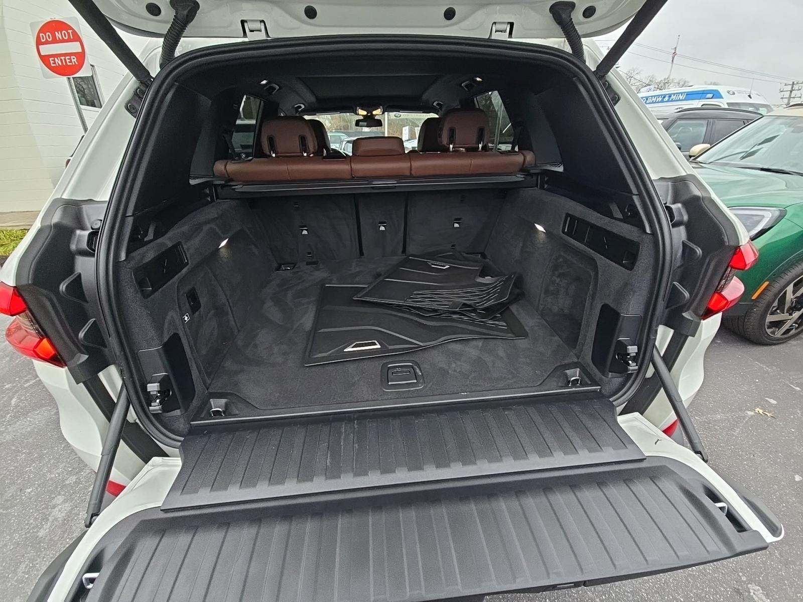 2023 BMW X5 xDrive40i AWD