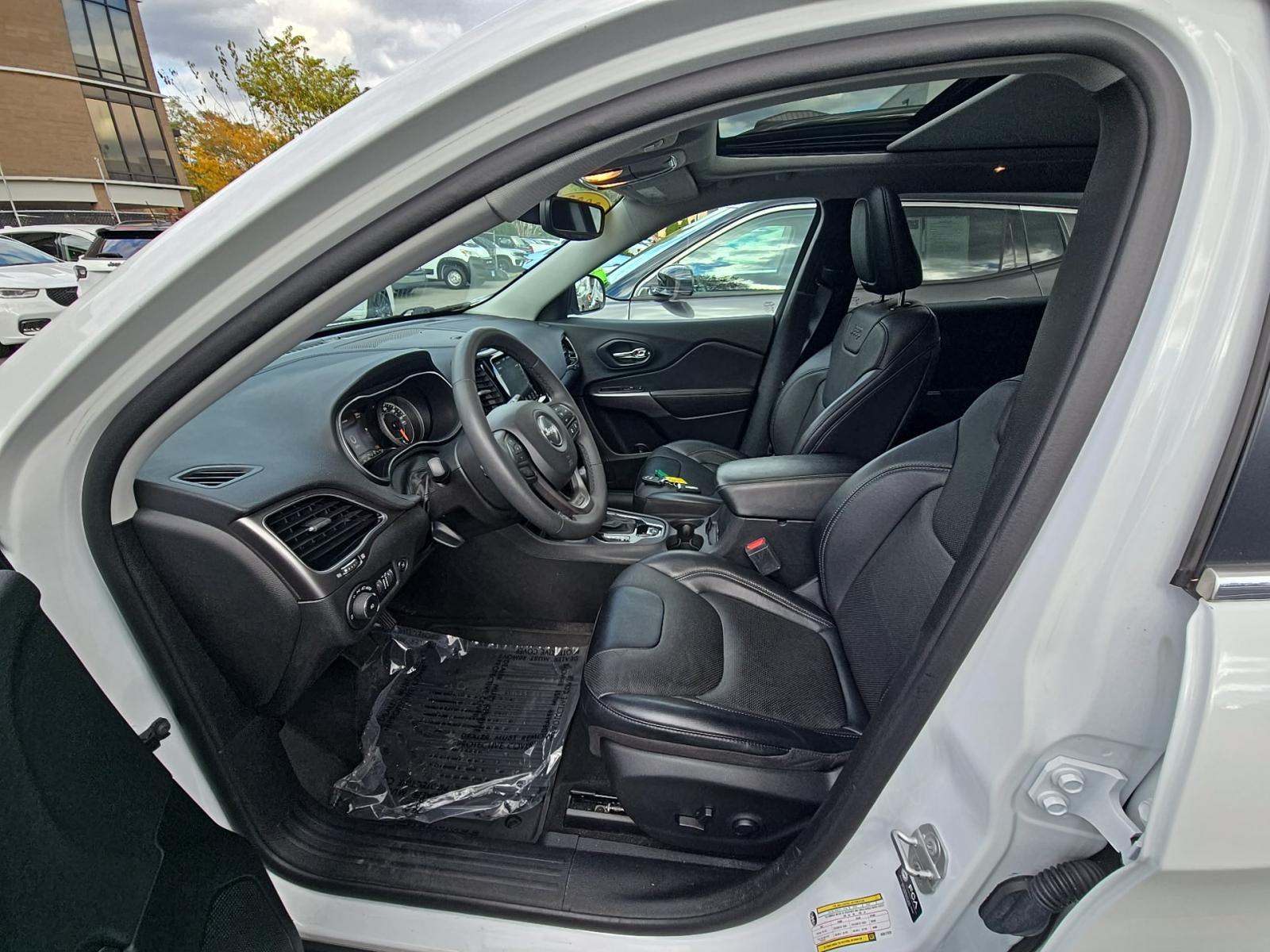 2022 Jeep Cherokee Limited AWD