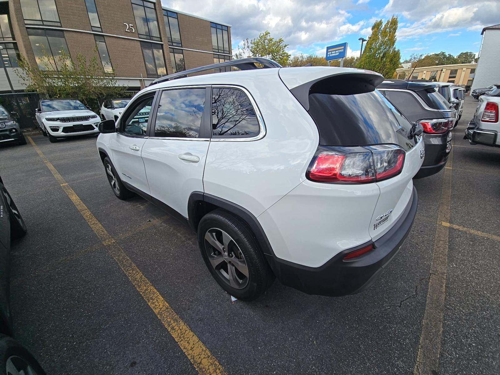 2022 Jeep Cherokee Limited AWD