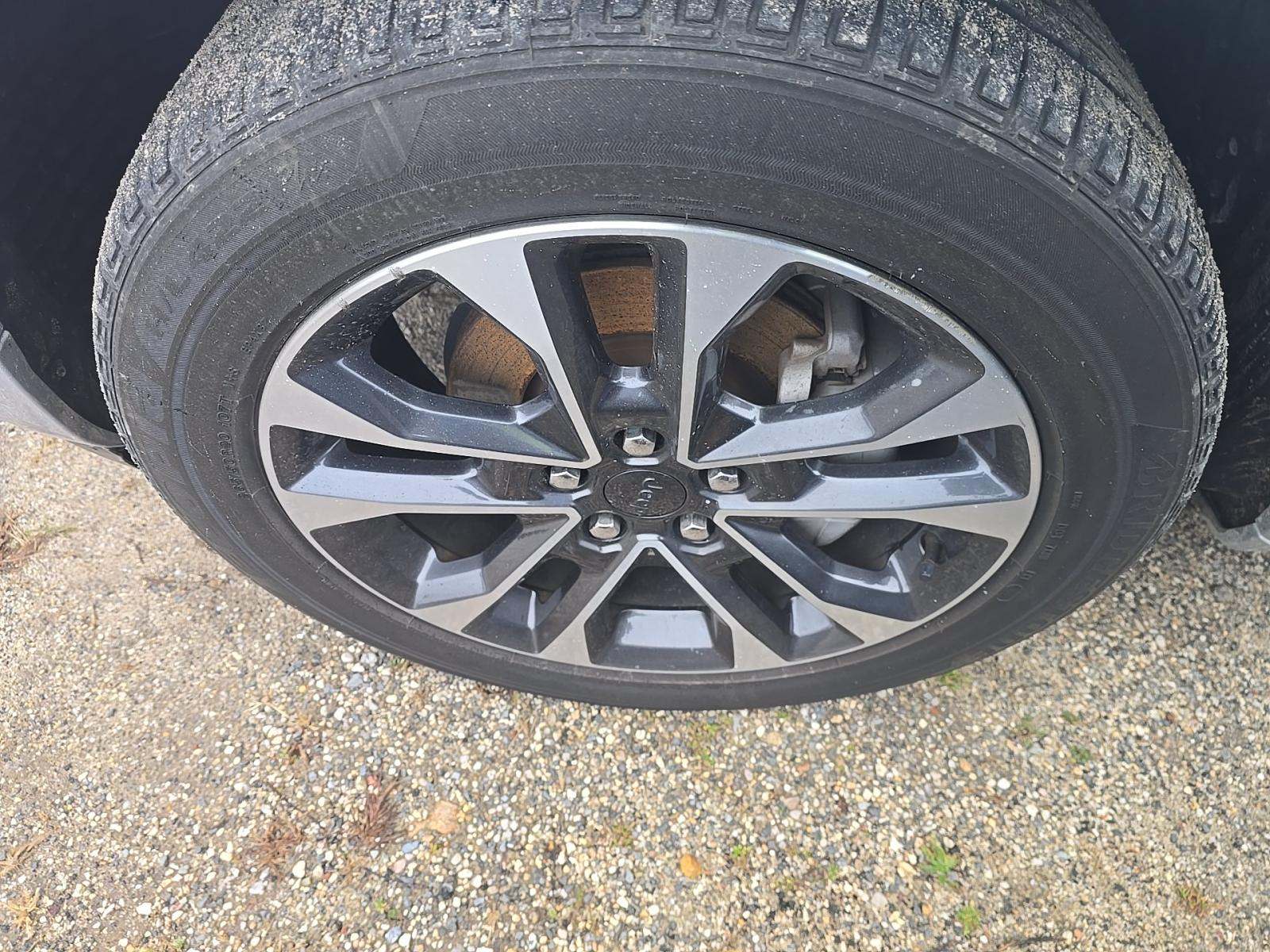 2023 Jeep Grand Cherokee Overland AWD