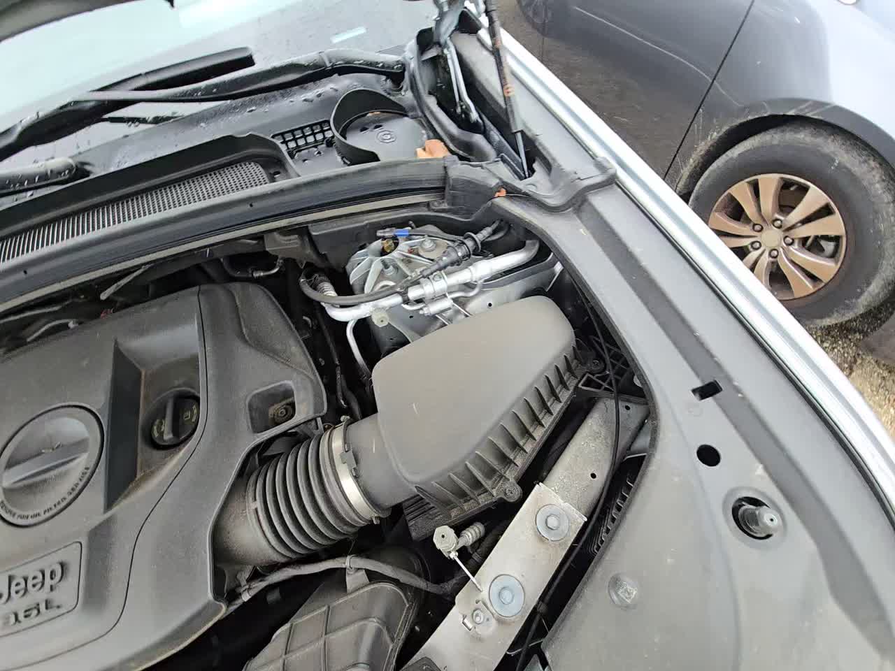 2023 Jeep Grand Cherokee Overland AWD