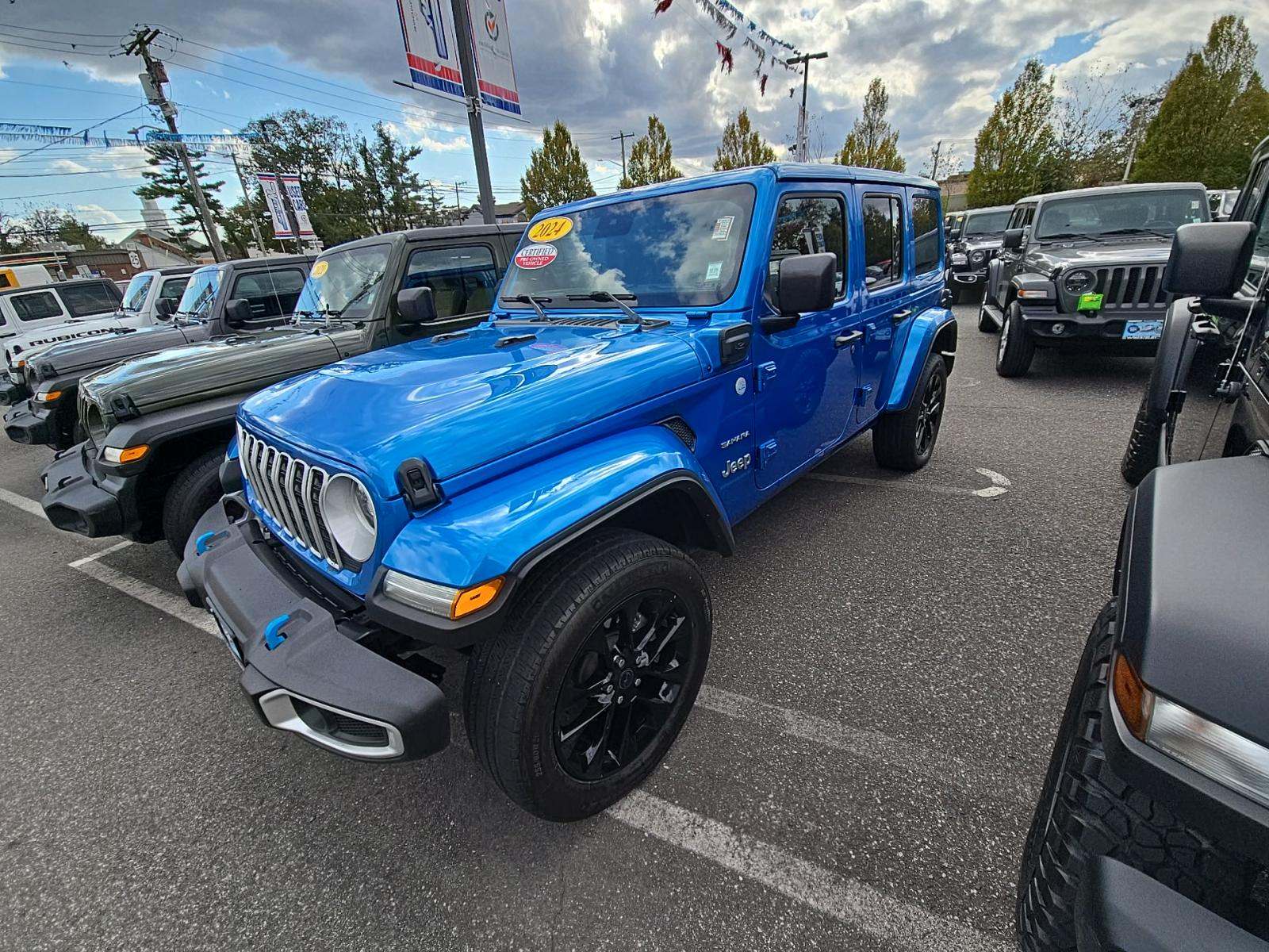 2024 Jeep Wrangler 4xe Sahara AWD