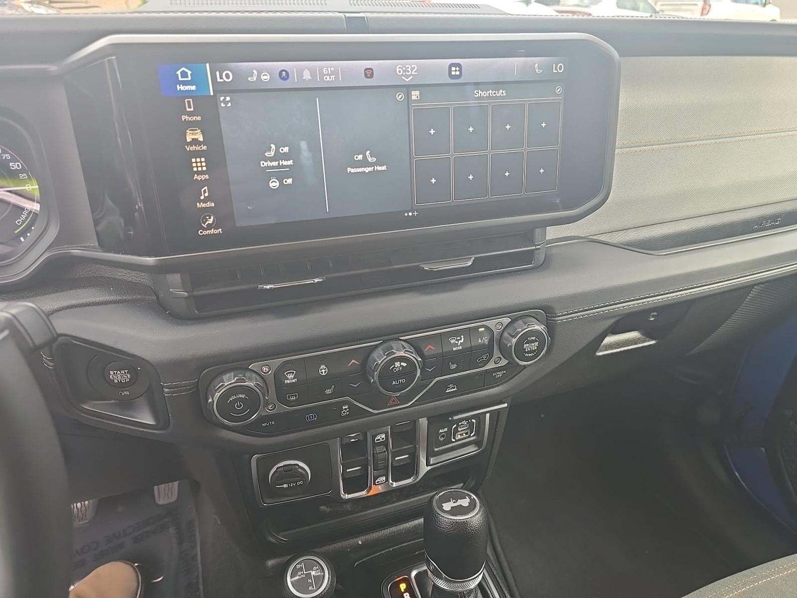 2024 Jeep Wrangler 4xe Sahara AWD