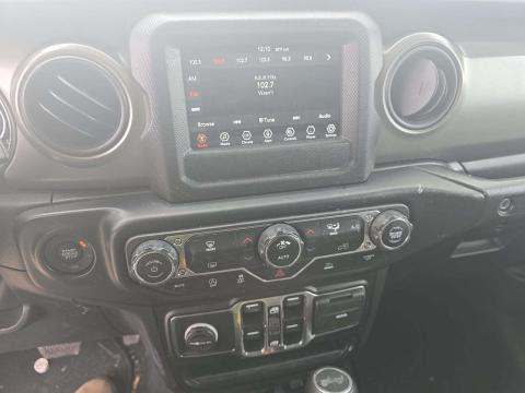 JEEP UNLIMITED SPORT S EDITION - 10