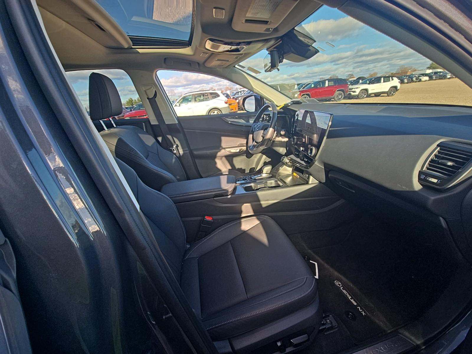 2025 Lexus NX NX 350h Premium AWD