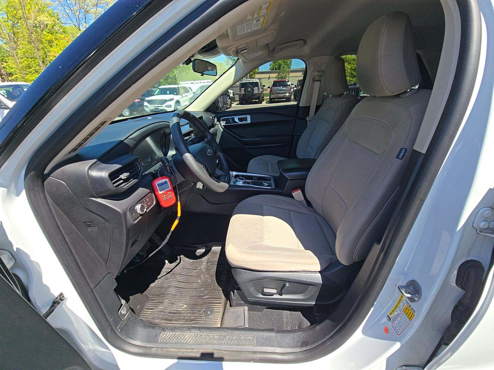 FORD EXPLORER - 6