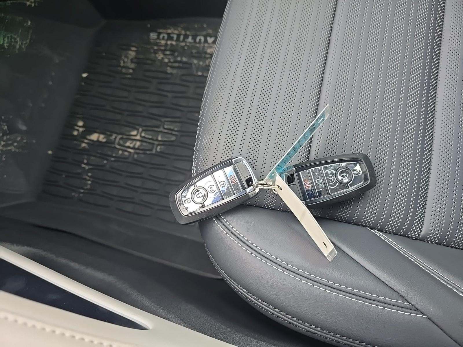 2024 Lincoln Nautilus Reserve AWD