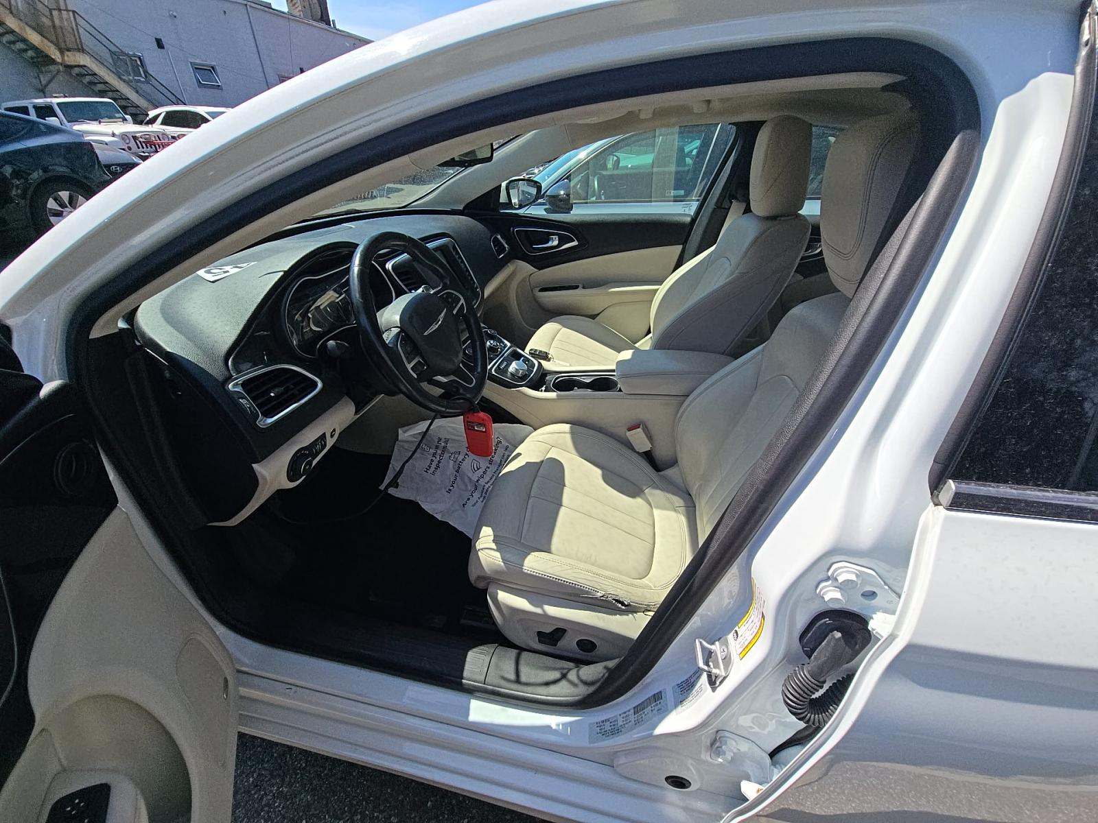 2016 Chrysler 200 C AWD