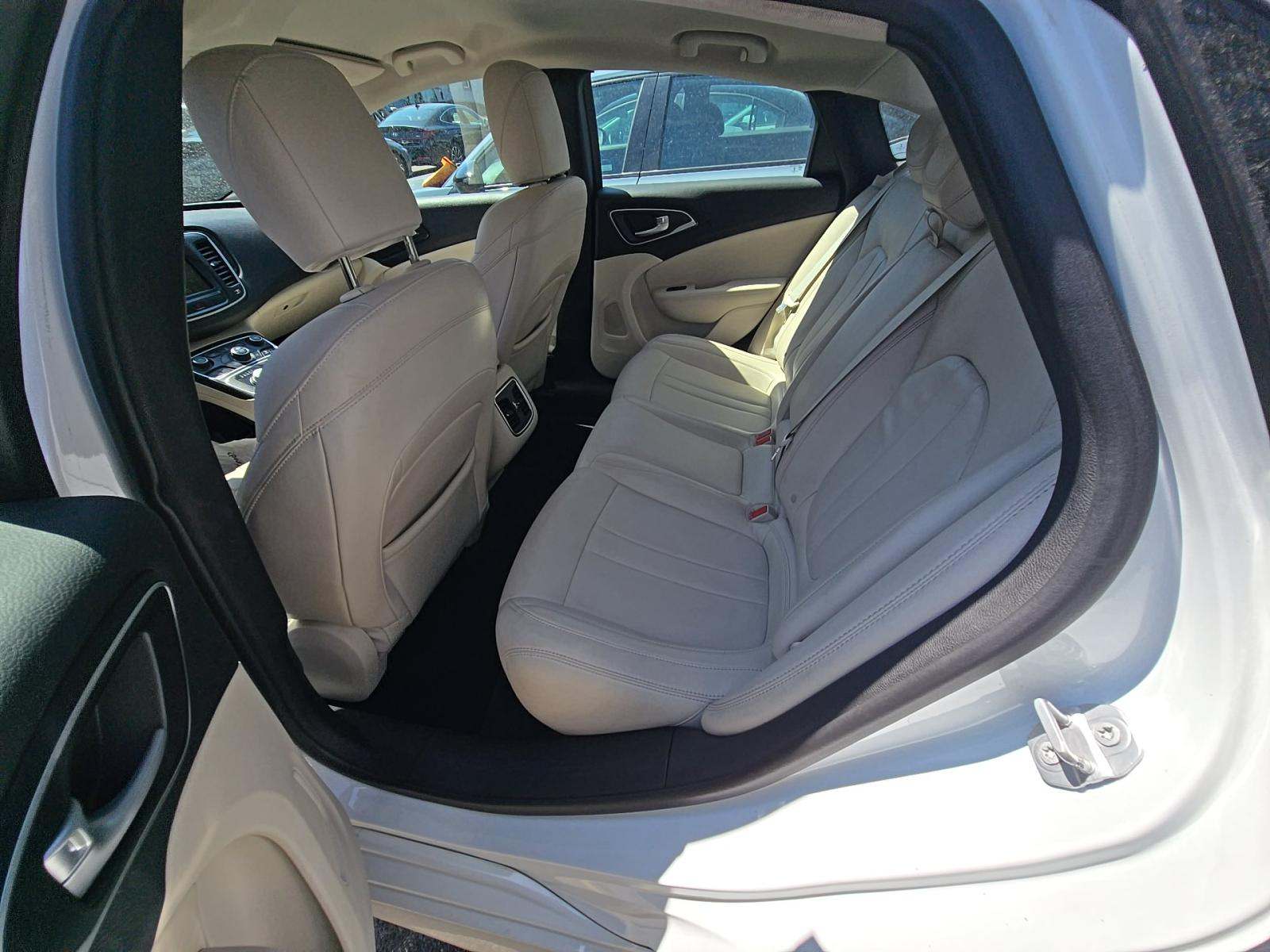 2016 Chrysler 200 C AWD