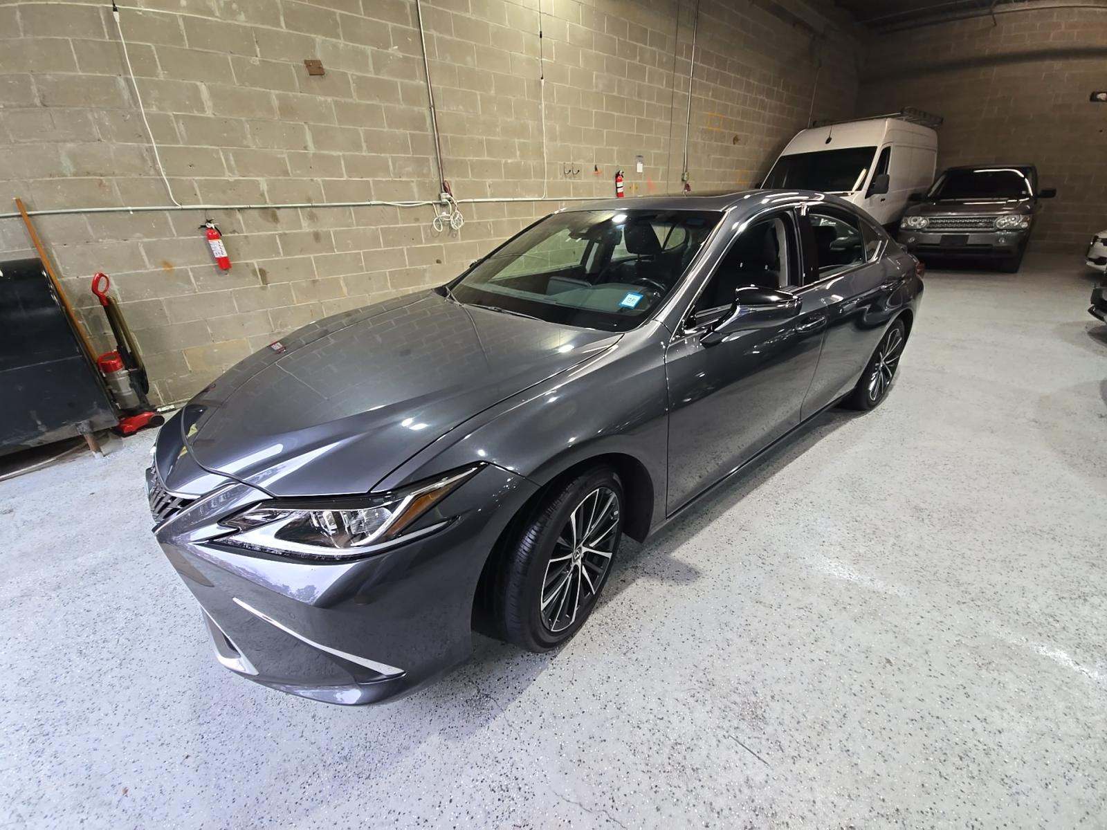 2022 Lexus ES ES 350 FWD