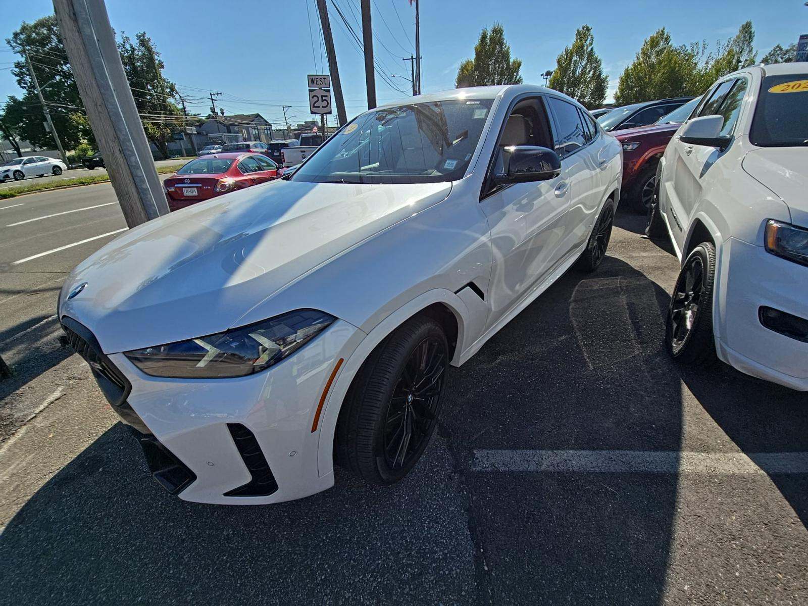 2024 BMW X6 Sports Activity Coupe M60i xDrive
