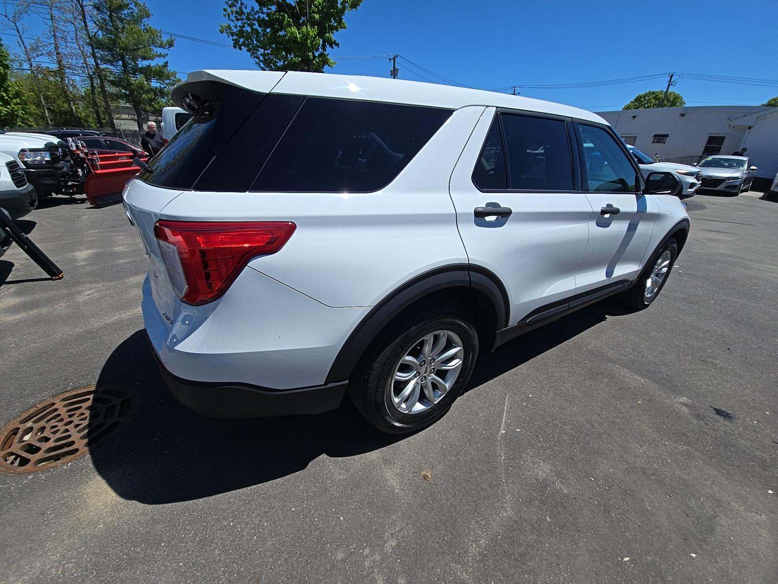 FORD EXPLORER - 3