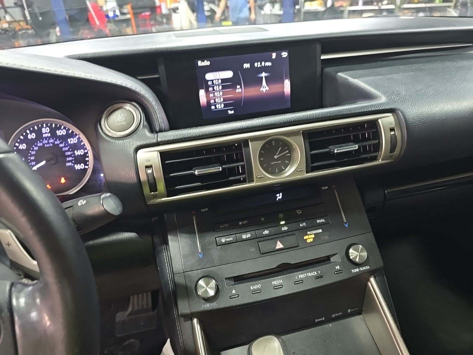 2015 Lexus IS IS 250 RWD