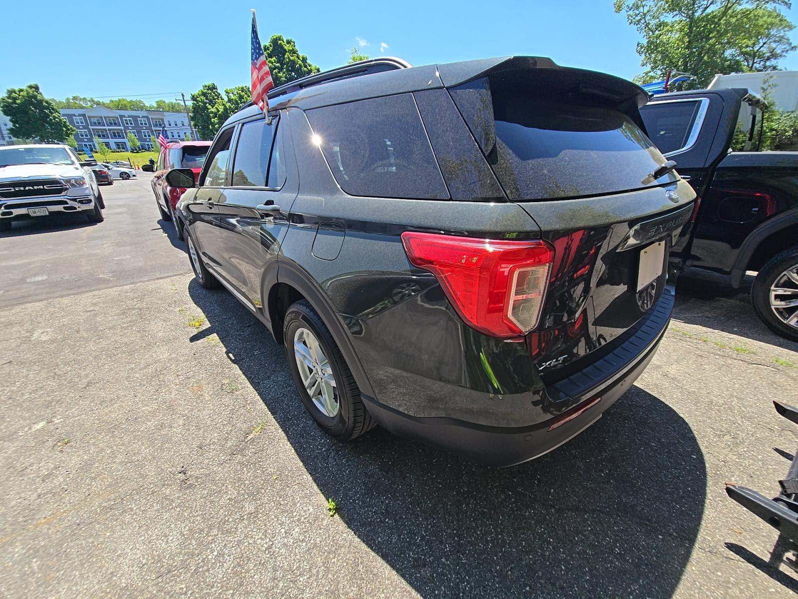 FORD EXPLORER - 2