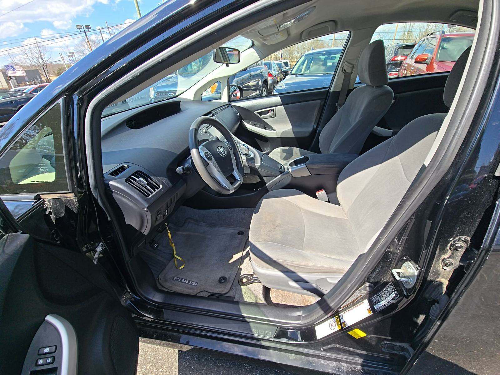 2014 Toyota Prius Two FWD