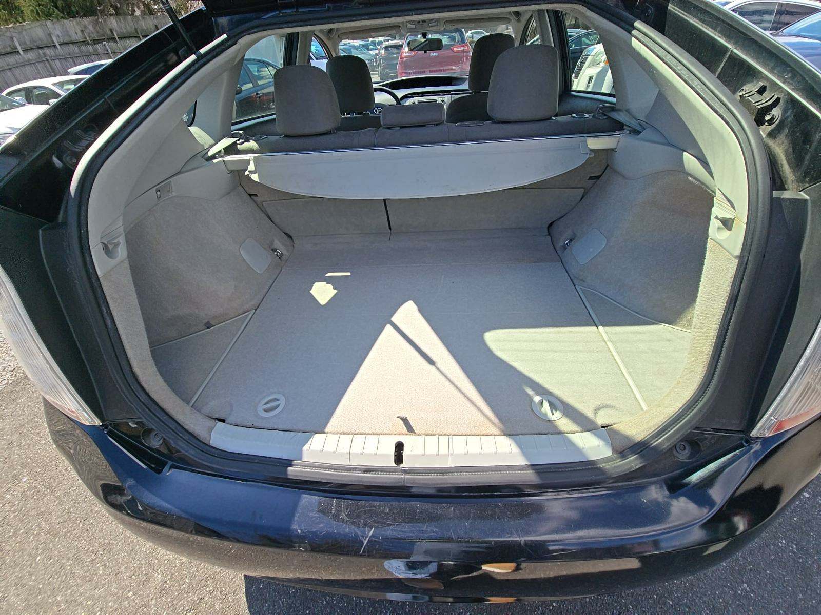 2014 Toyota Prius Two FWD