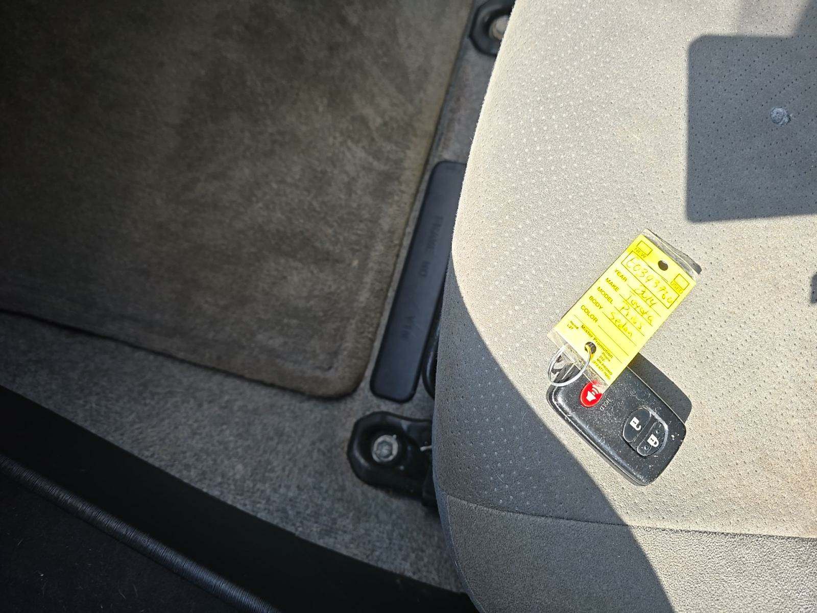 2014 Toyota Prius Two FWD