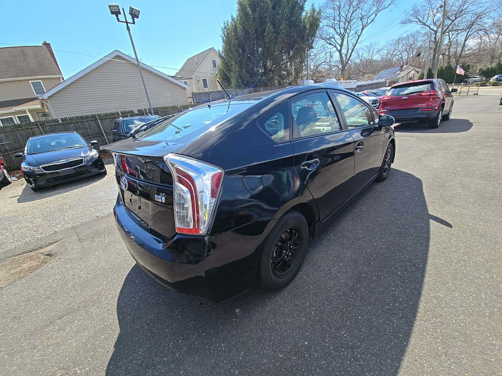 2014 Toyota Prius Two FWD