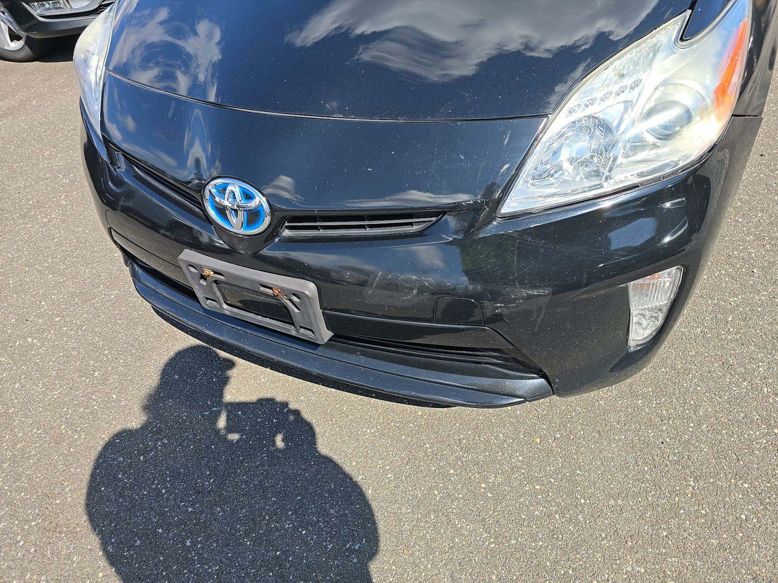 2014 Toyota Prius Two FWD