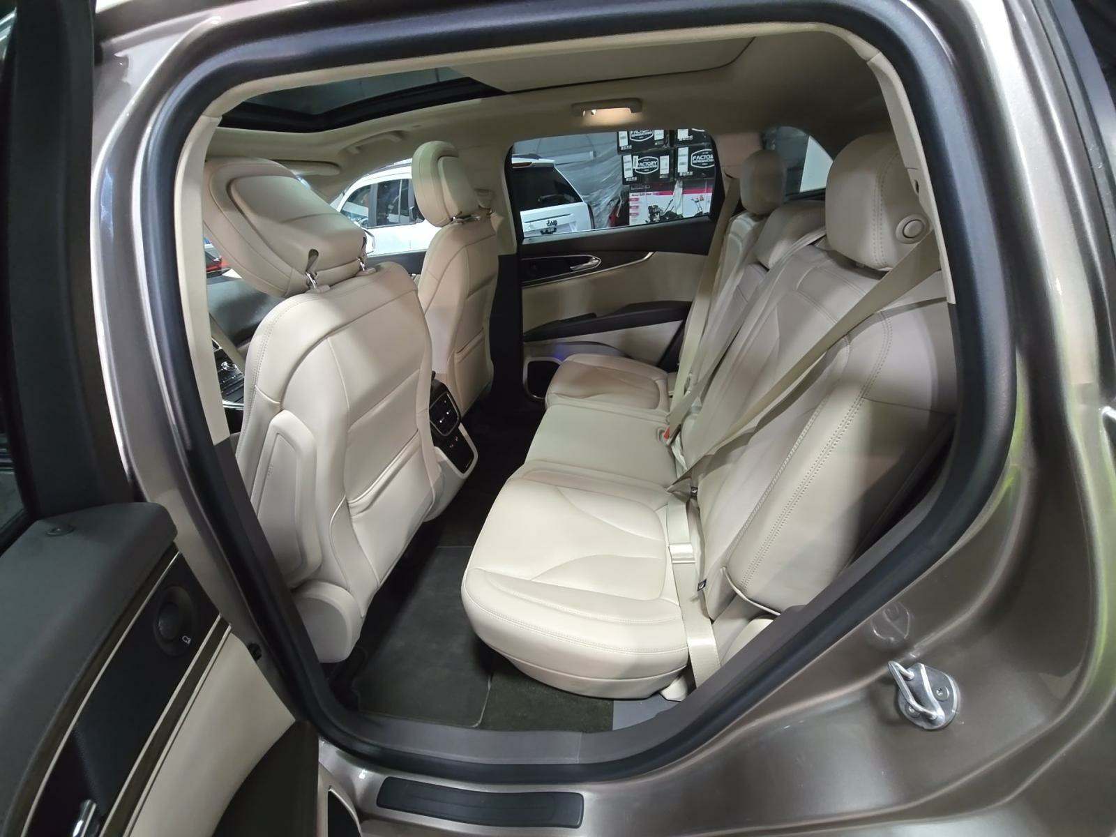 2020 Lincoln Nautilus Reserve AWD