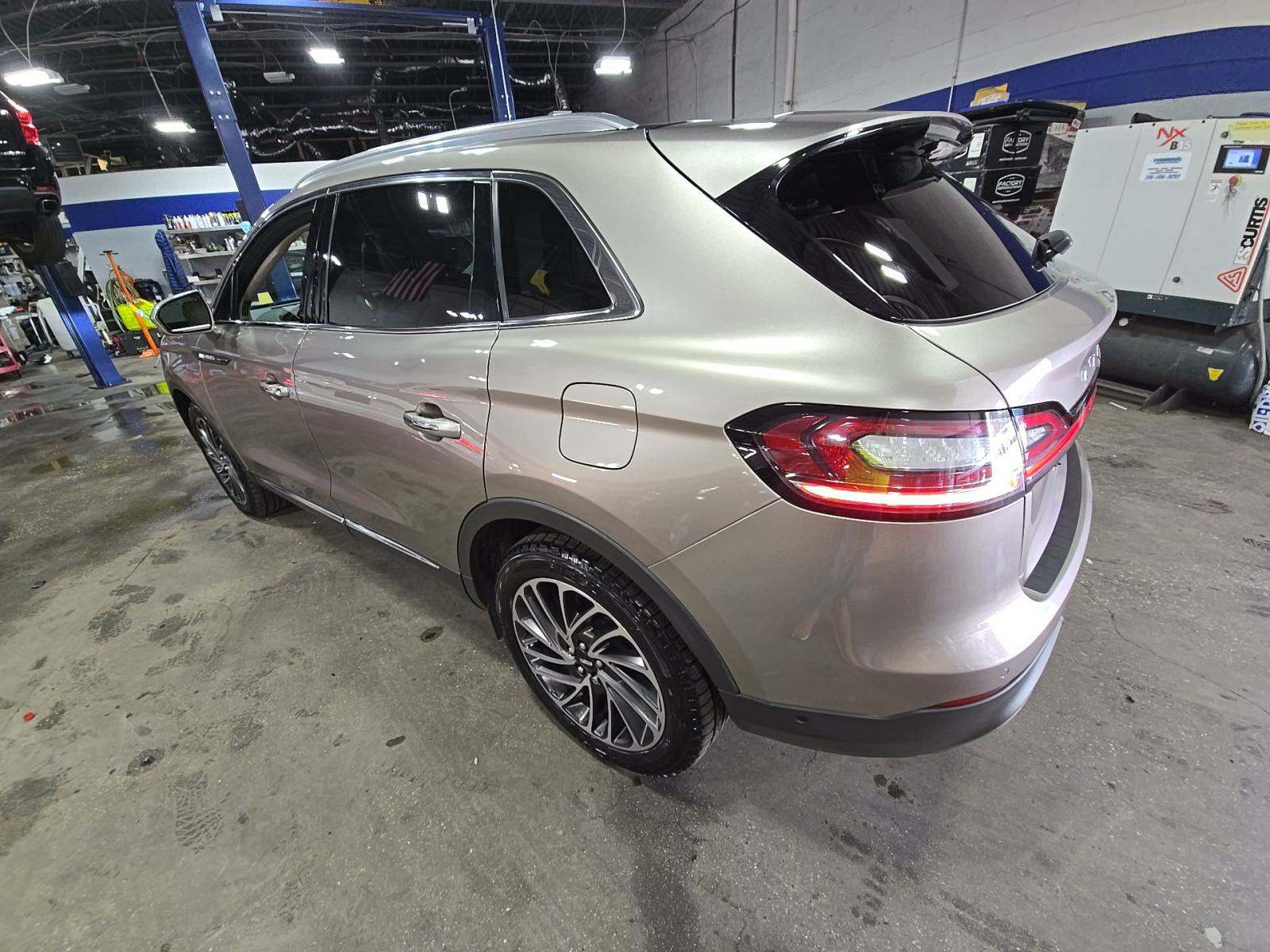 2020 Lincoln Nautilus Reserve AWD