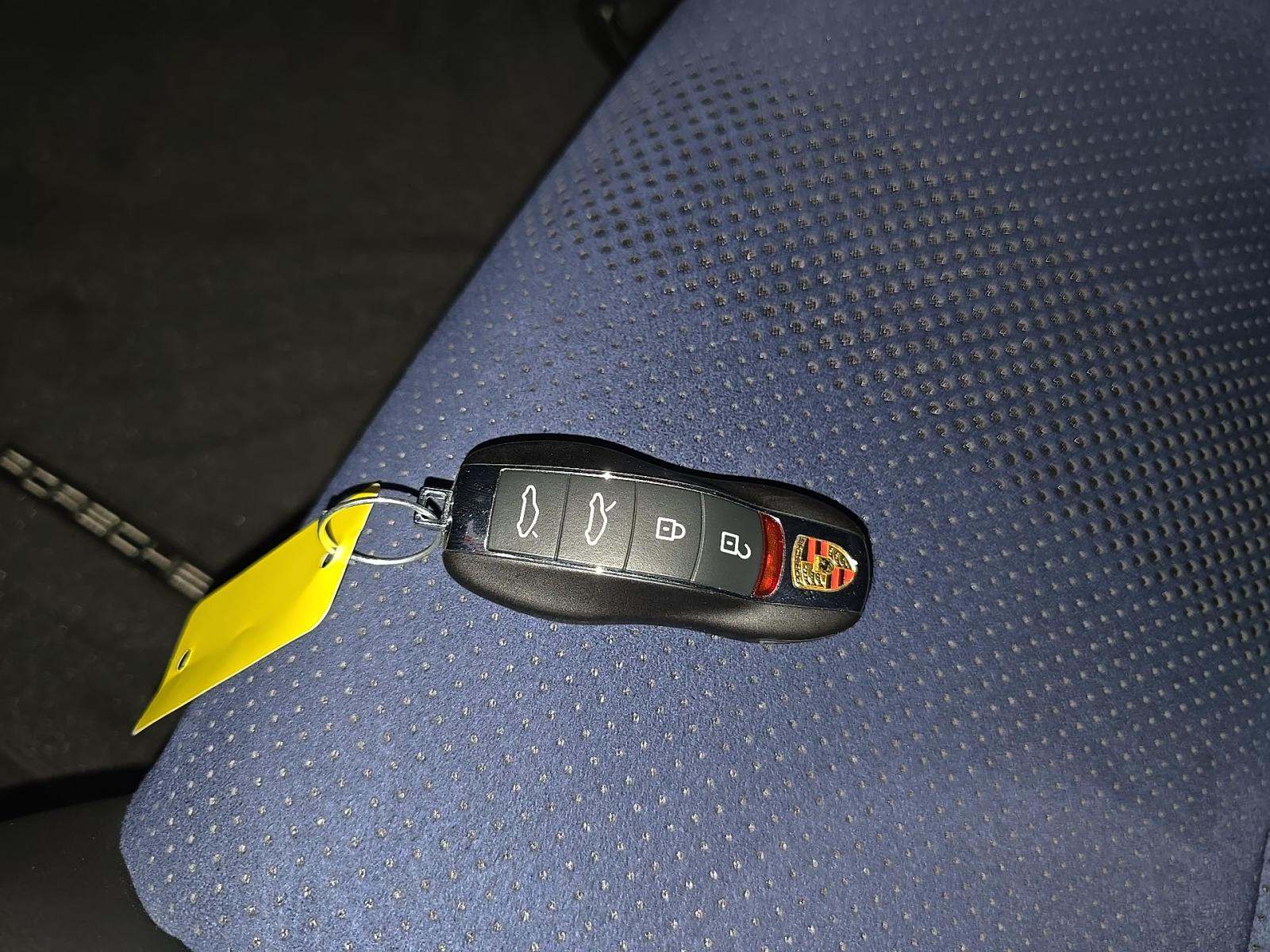 2023 Porsche 718 Cayman GT4 RS RWD