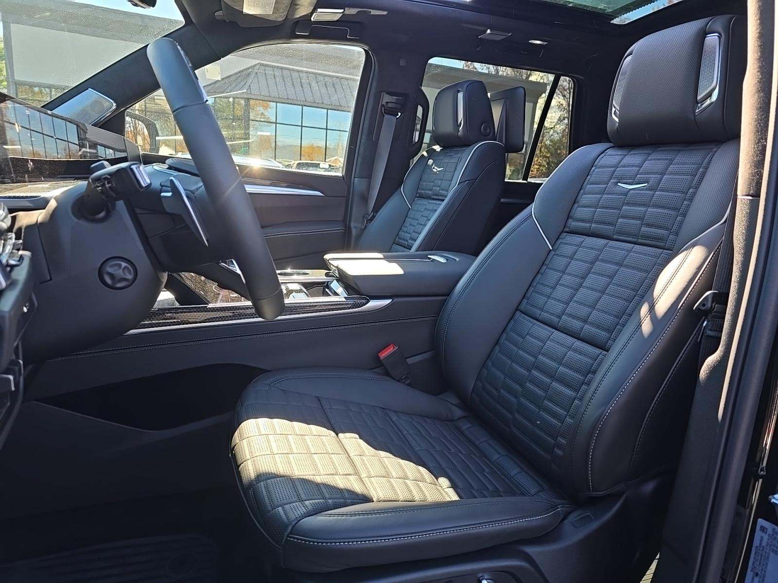 2025 Cadillac Escalade V-Series AWD