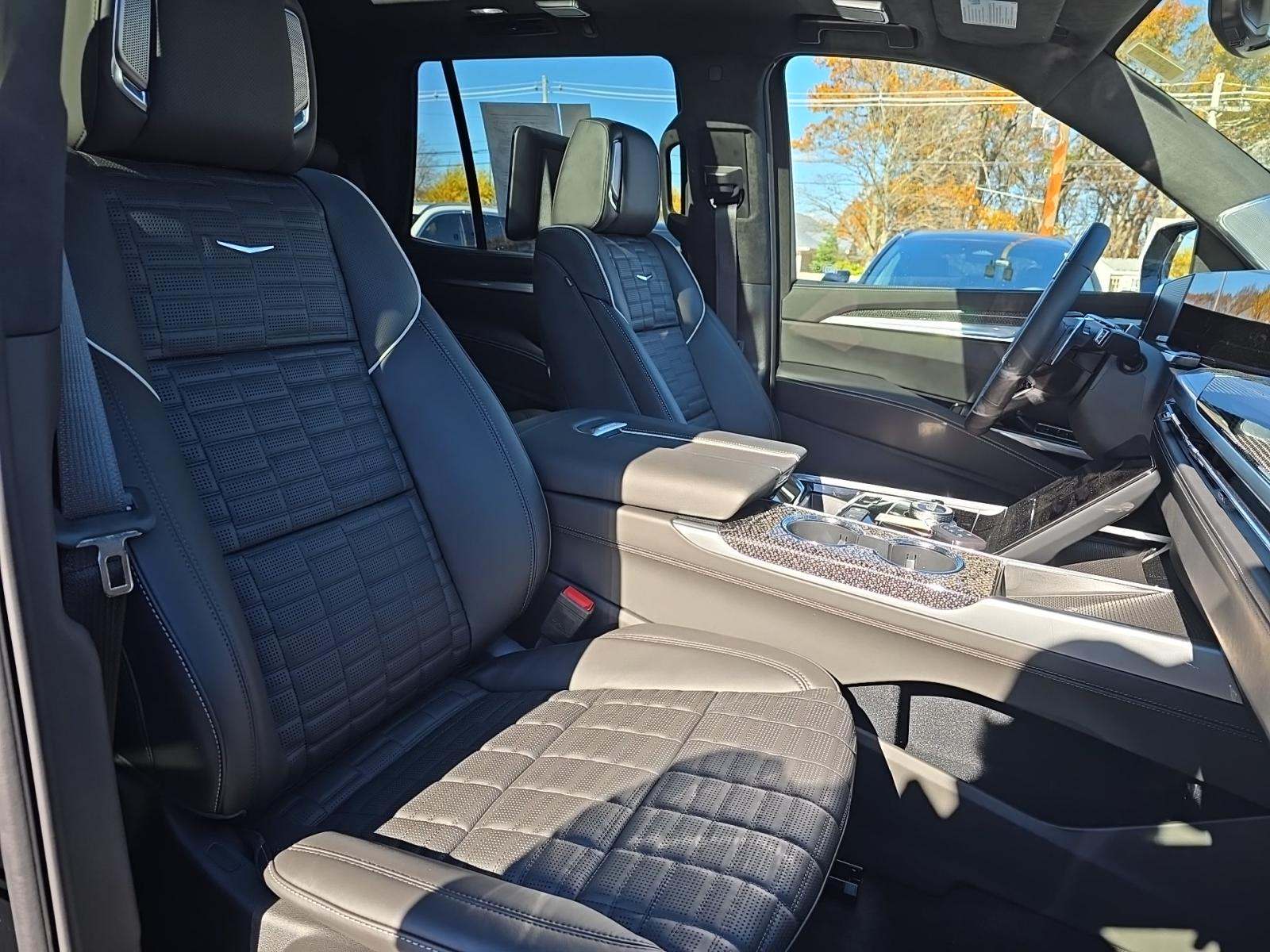 2025 Cadillac Escalade V-Series AWD