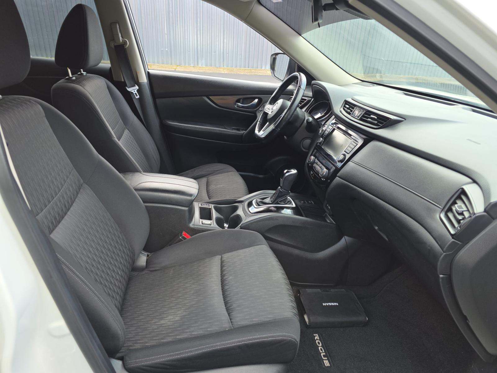 2020 Nissan Rogue SV AWD