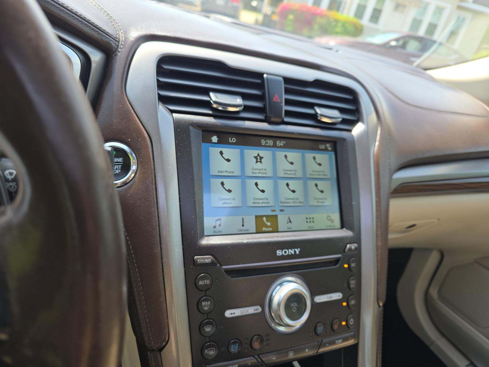 FORD FUSION - 10