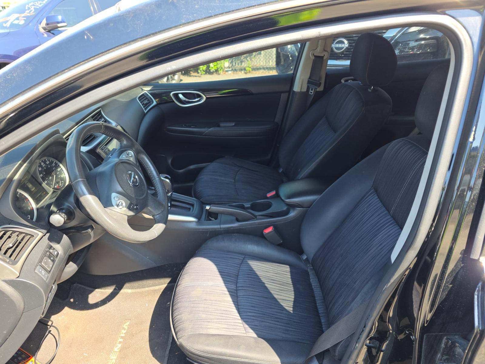 NISSAN SENTRA - 6