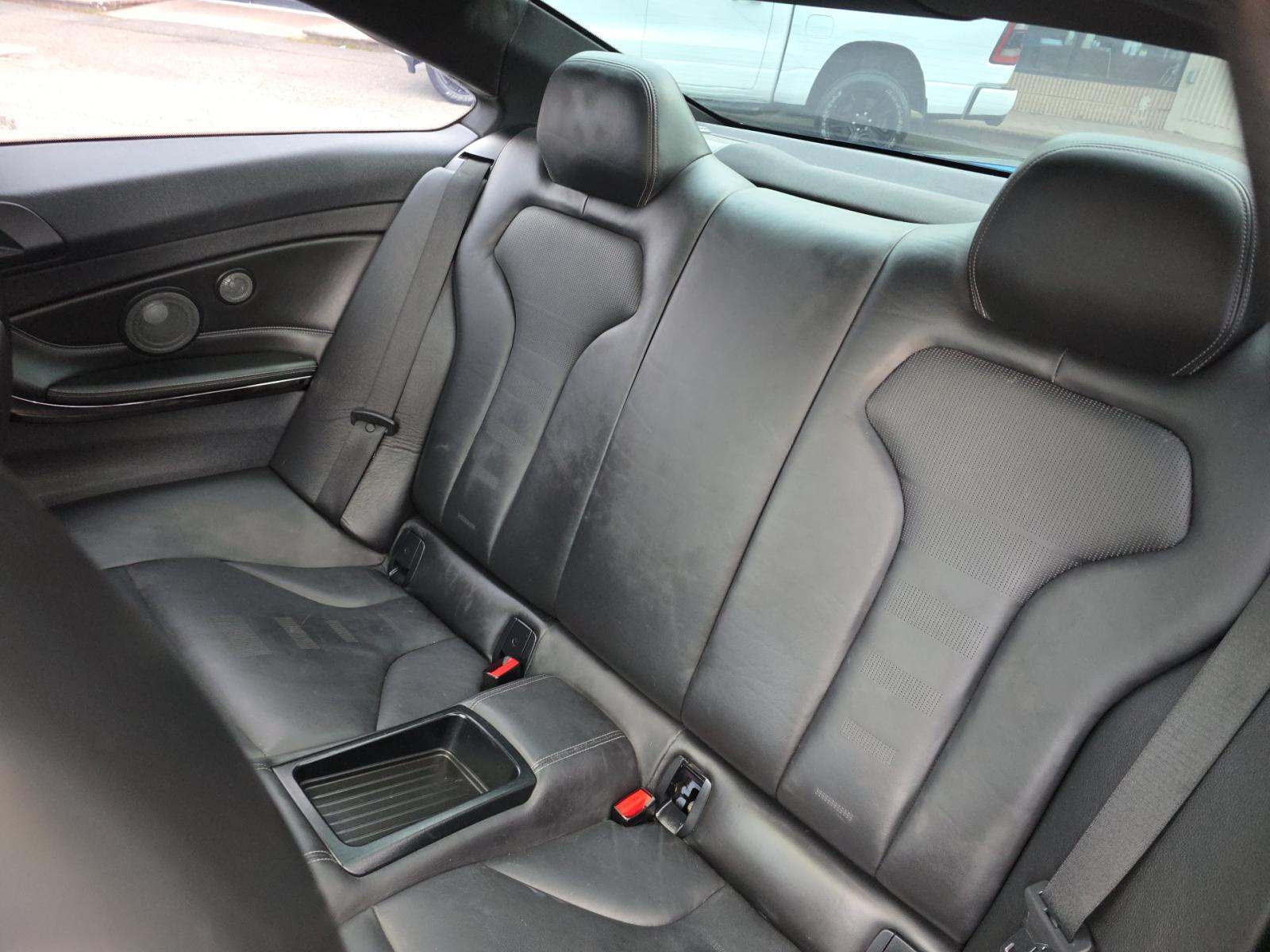 2015 BMW M4 Base RWD