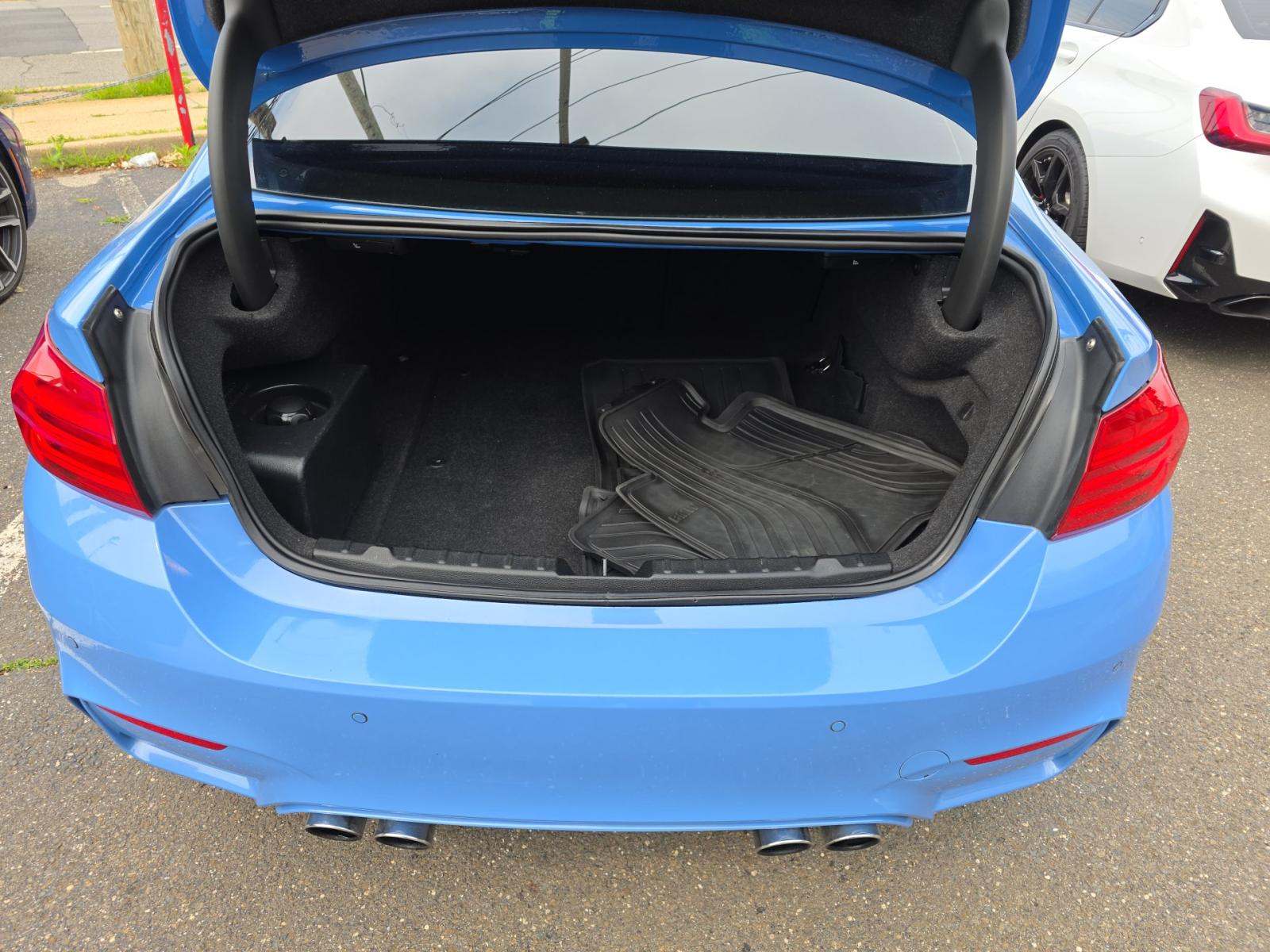 2015 BMW M4 Base RWD