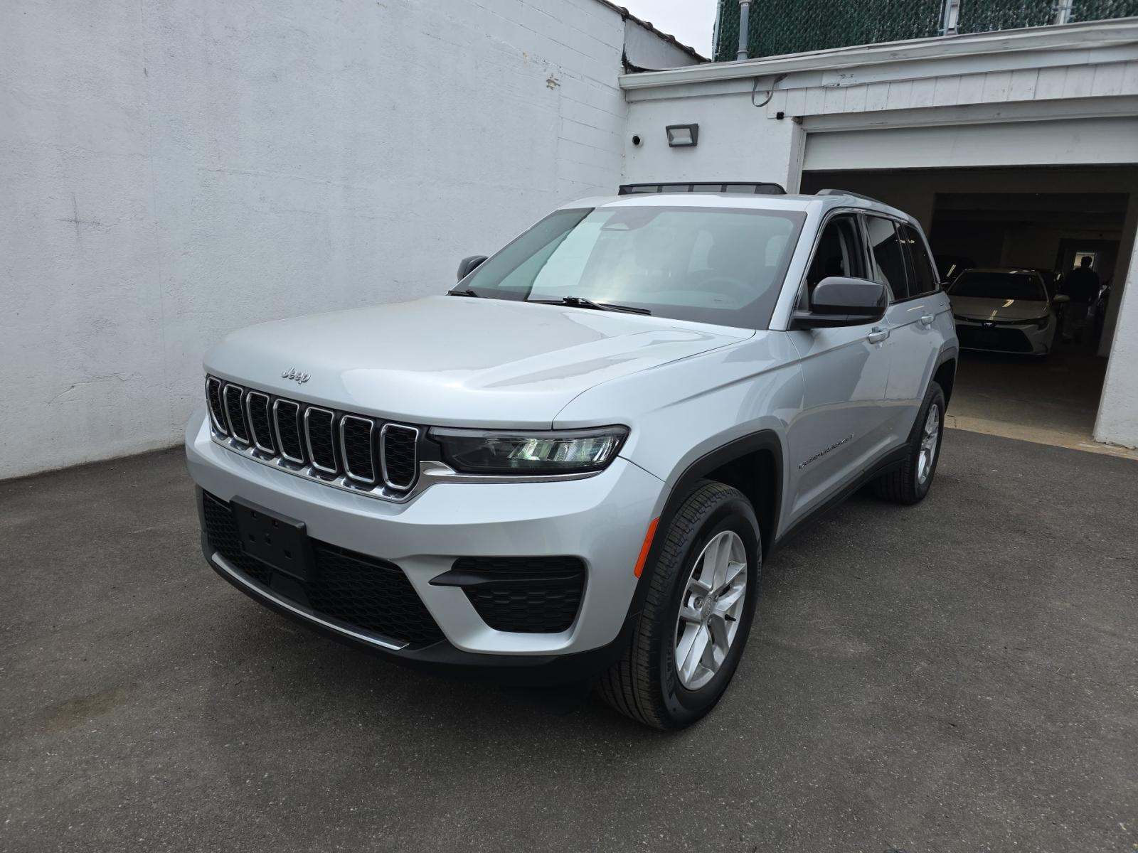 JEEP GRAND CHEROKEE - 1