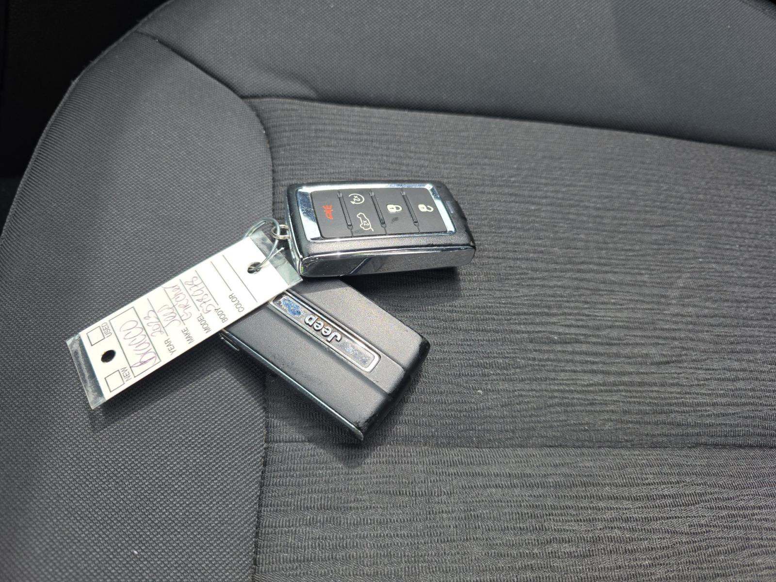 JEEP GRAND CHEROKEE - 8