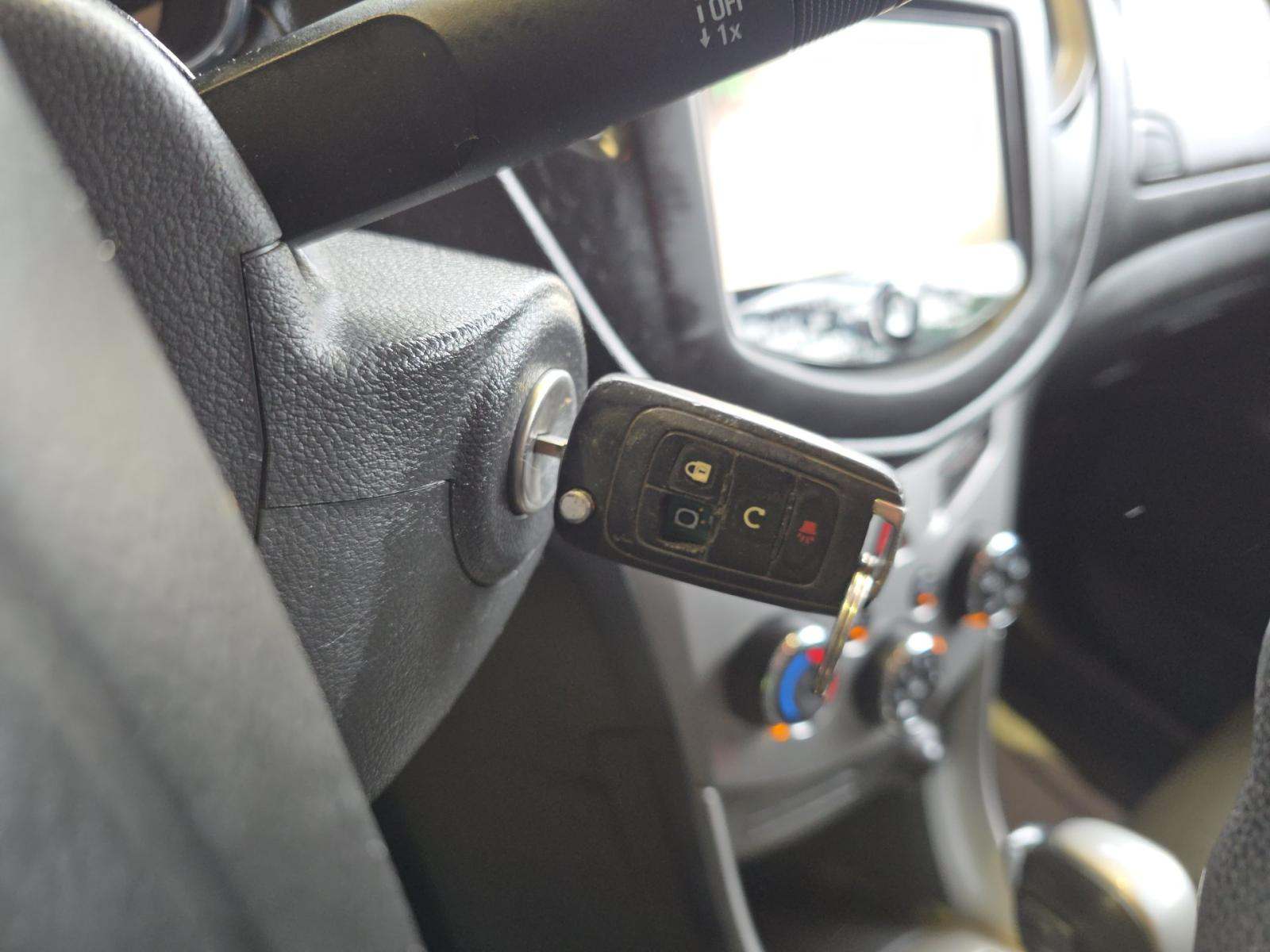 CHEVROLET TRAX - 8