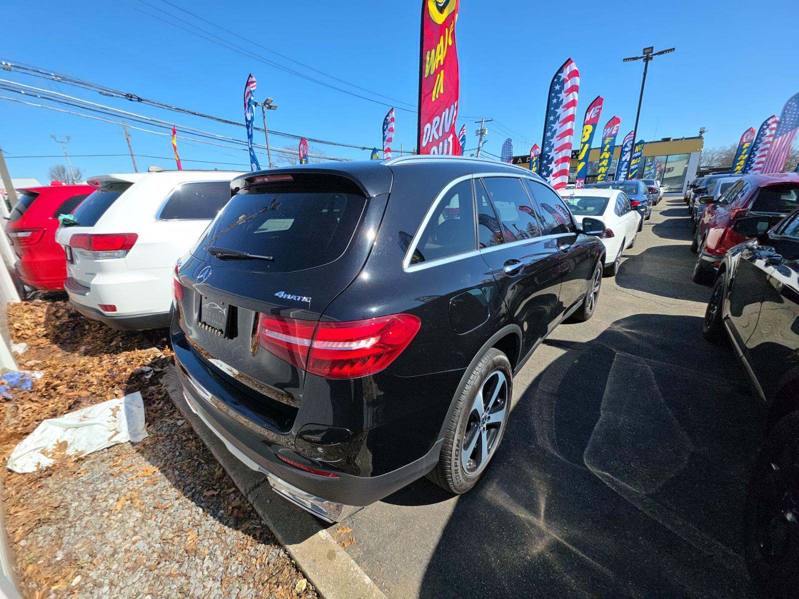 MERCEDES-BENZ GLC - 3