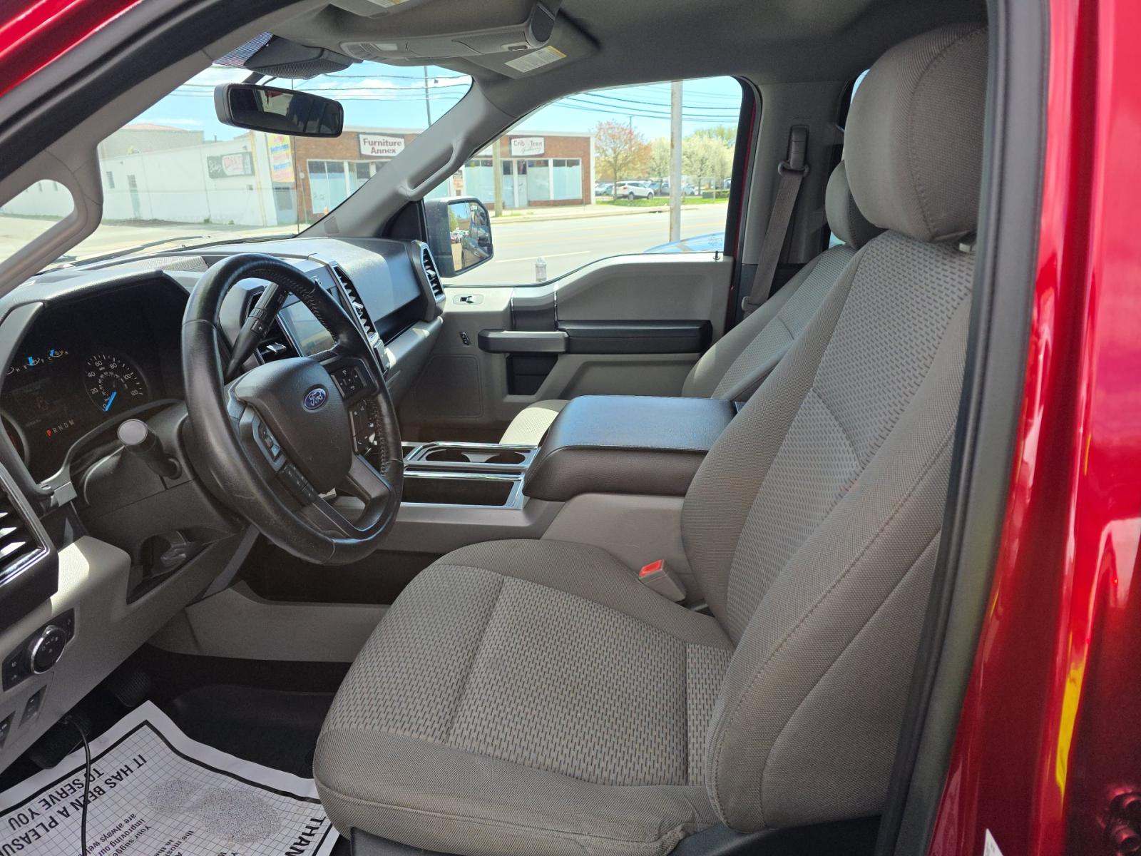 FORD F-150 - 6