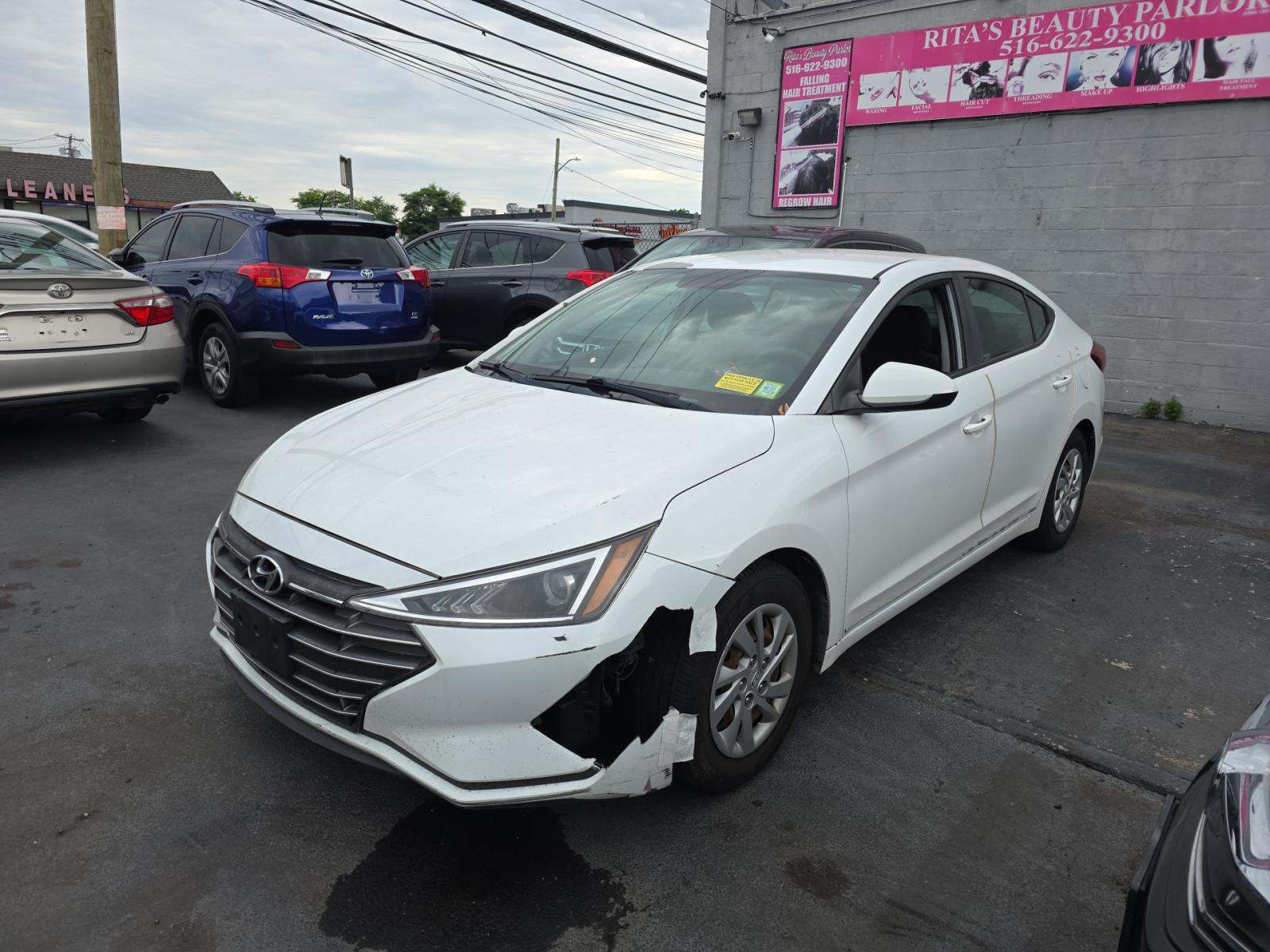 2019 Hyundai Elantra SE FWD