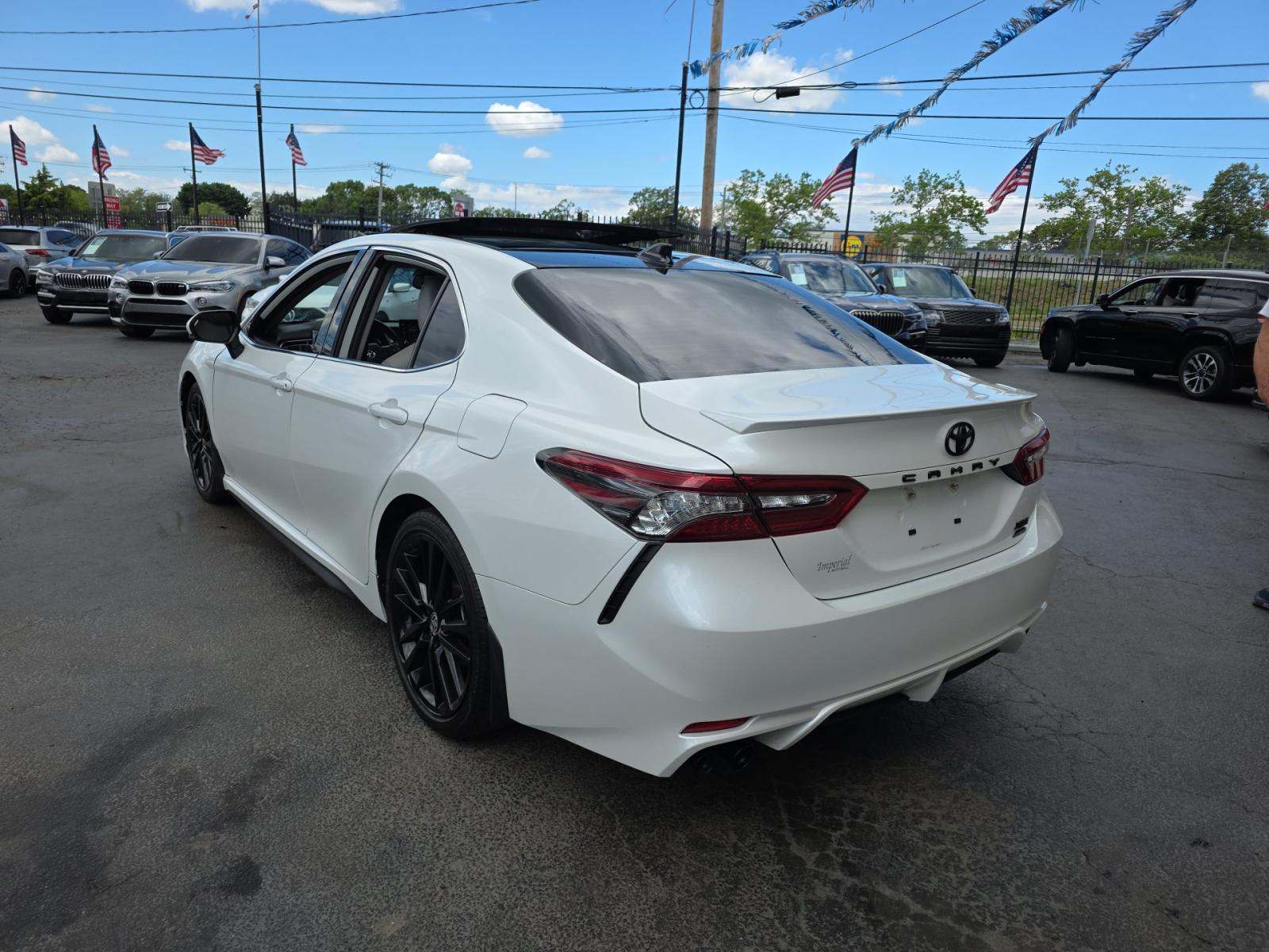TOYOTA CAMRY - 2