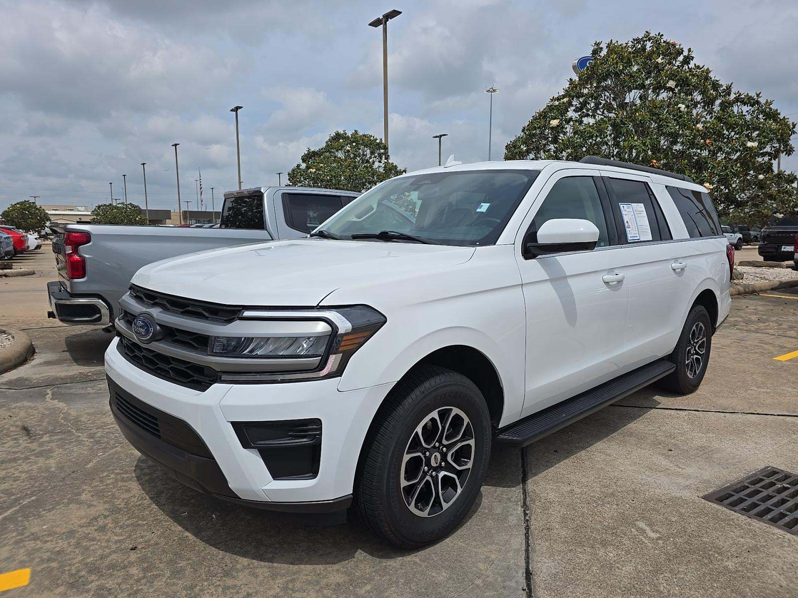 FORD EXPEDITION MAX - 1