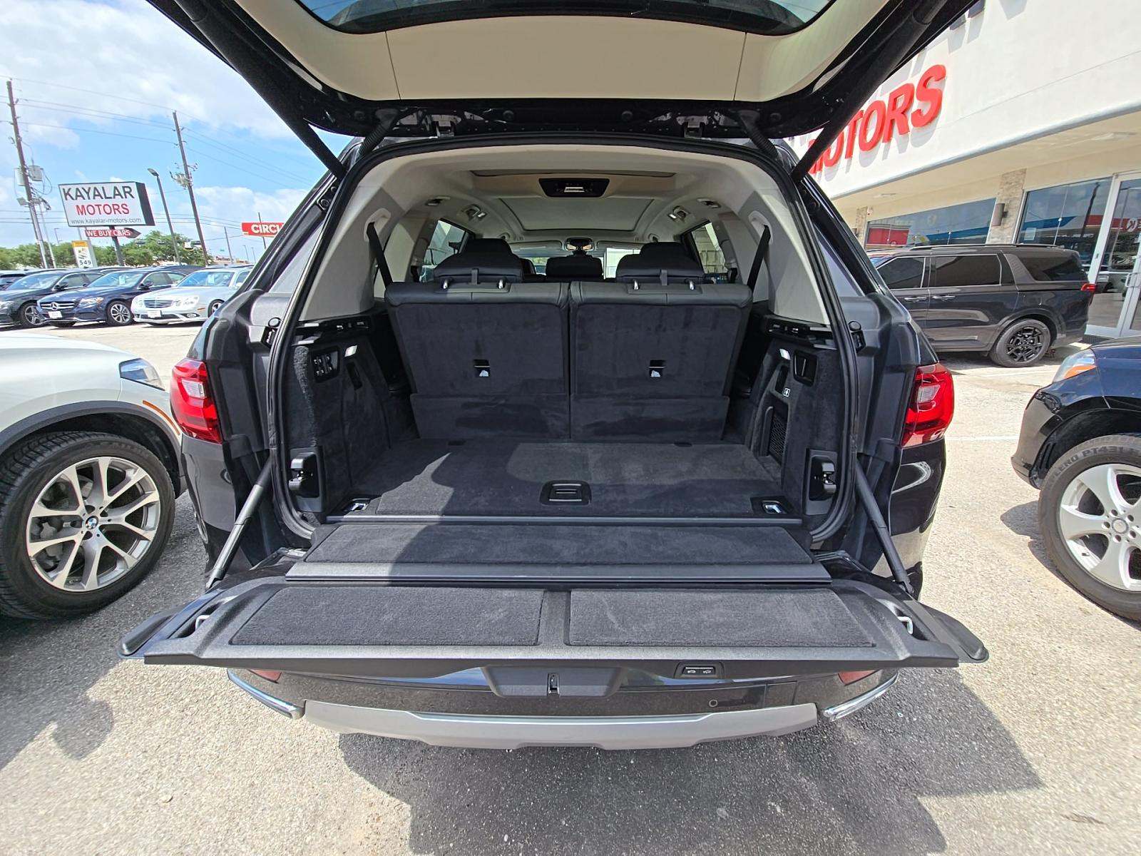 2020 BMW X7 xDrive40i AWD