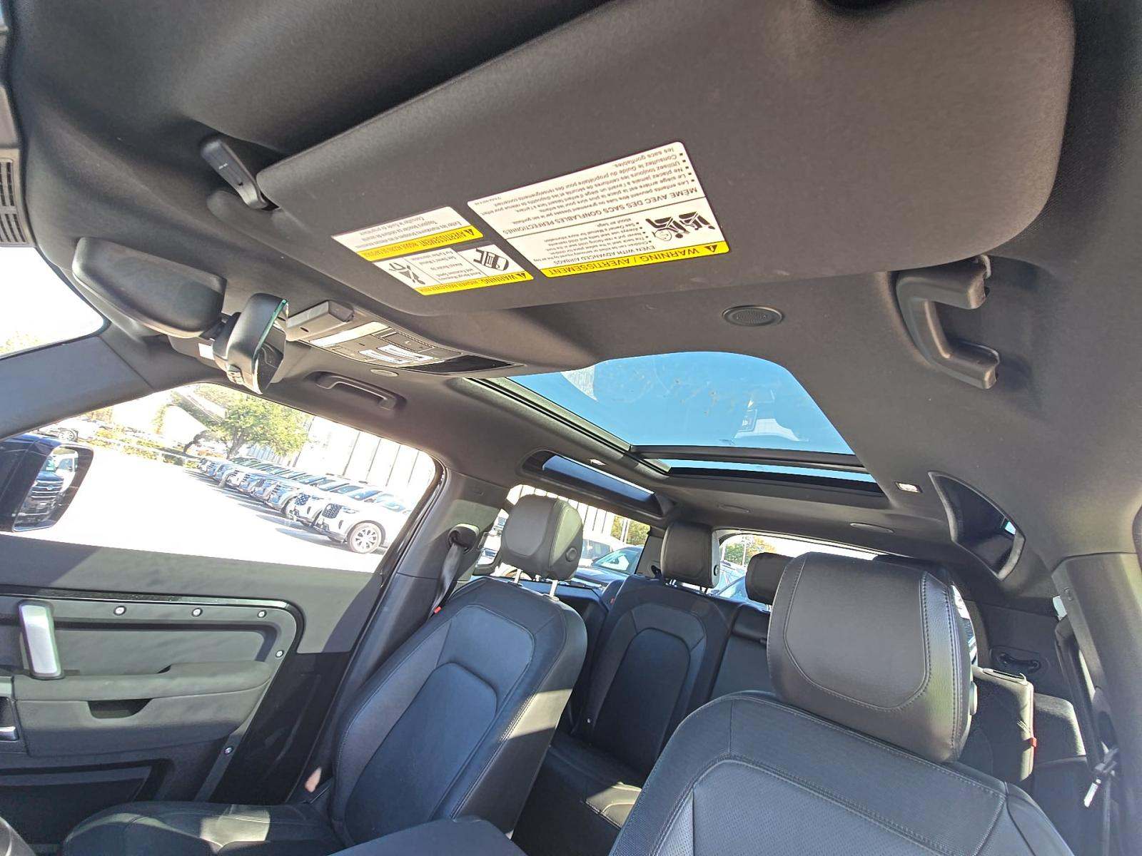 2023 Land Rover Defender 90 X-Dynamic SE AWD